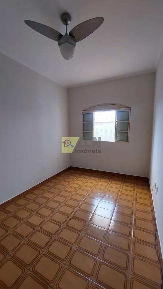 Casa, 4 quartos, 185 m² - Foto 1