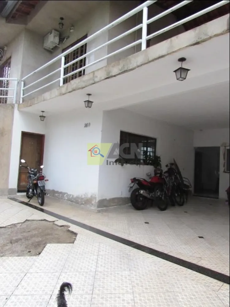 Sobrado, 3 quartos, 210 m² - Foto 2
