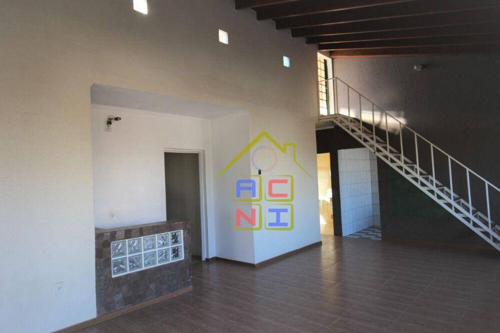 Sobrado, 4 quartos, 340 m² - Foto 3