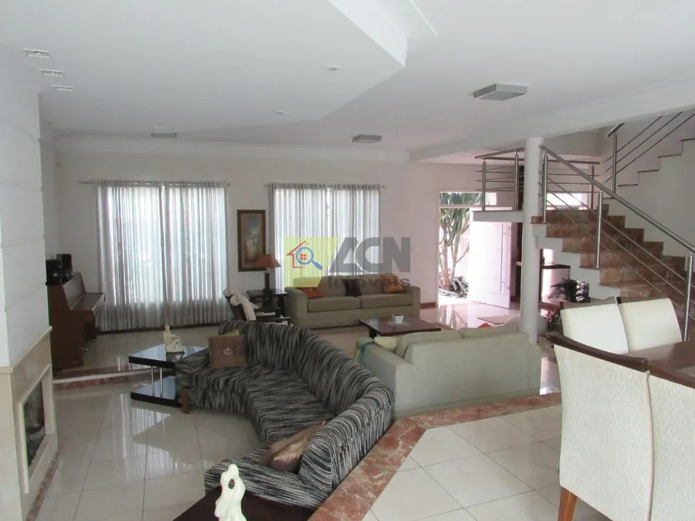 Casa, 8 quartos, 654 m² - Foto 3