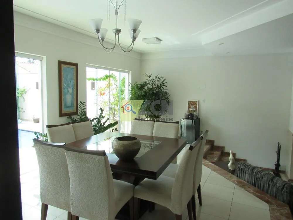 Casa, 8 quartos, 654 m² - Foto 2