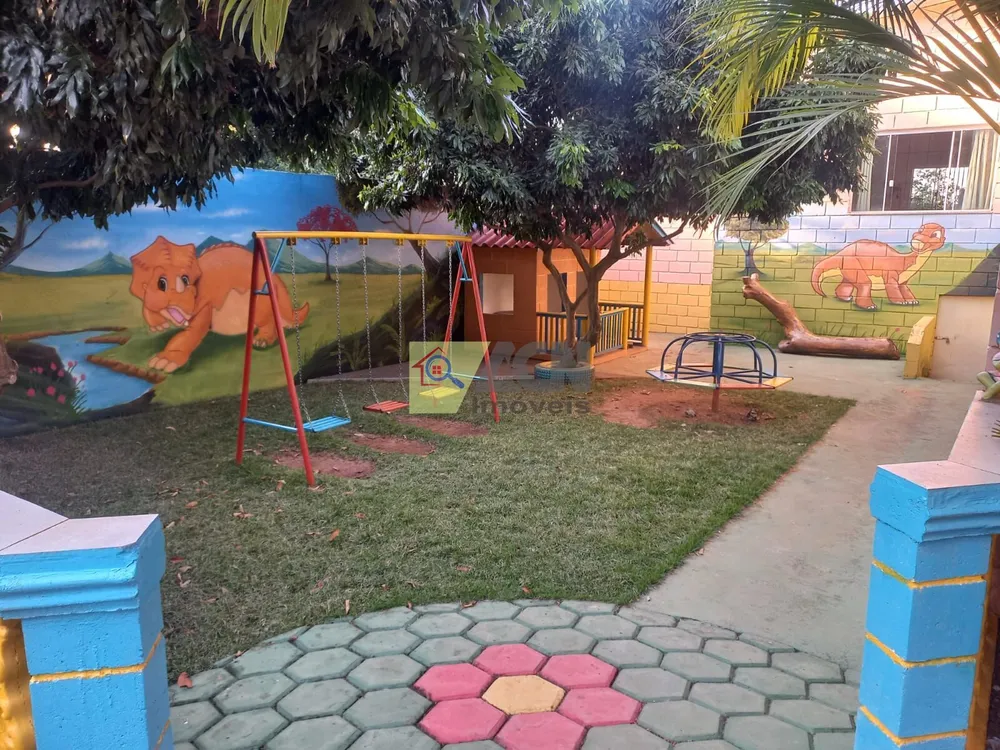 Chácara, 2 quartos, 1080 m² - Foto 1