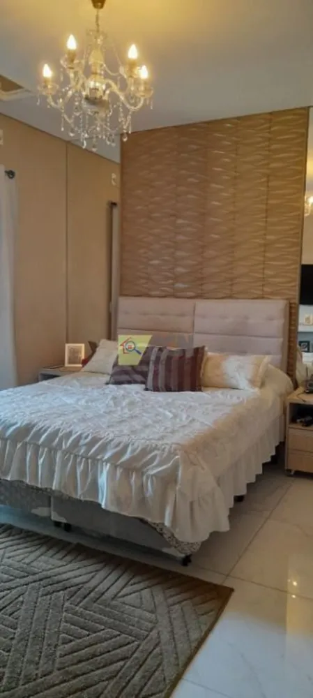 Casa, 3 quartos, 213 m² - Foto 4