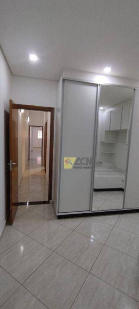 Casa à venda com 2 quartos, 80m² - Foto 21