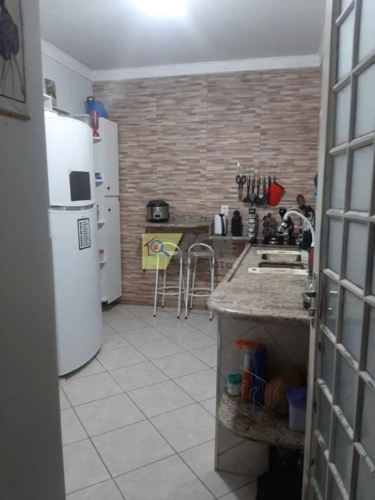 Casa, 3 quartos, 153 m² - Foto 3