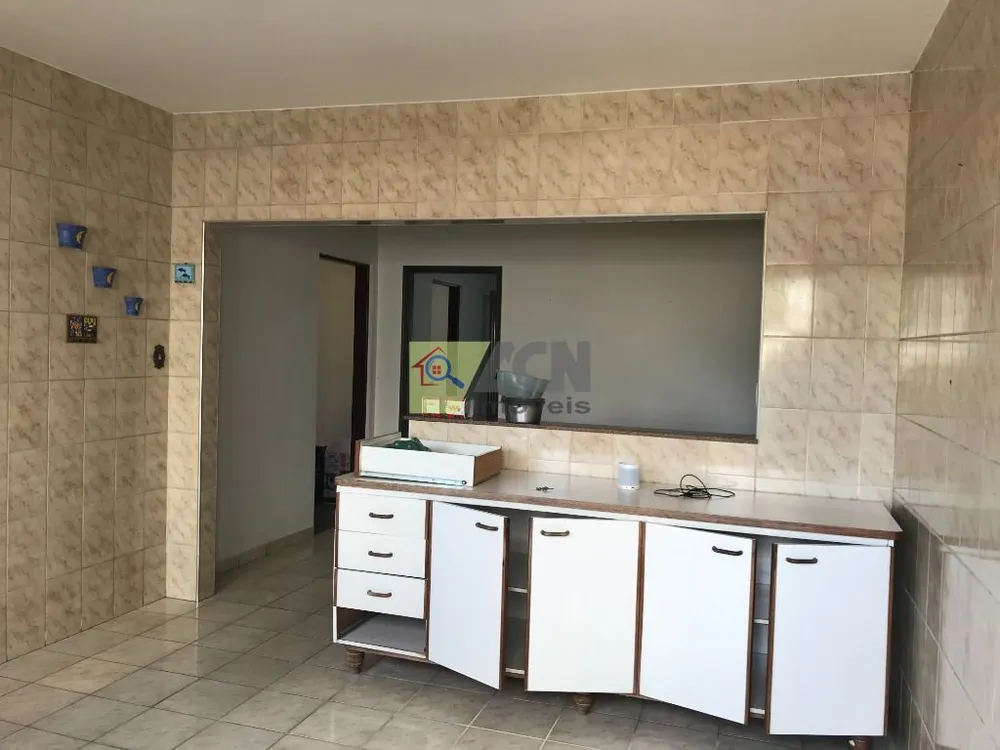 Casa, 4 quartos, 180 m² - Foto 8