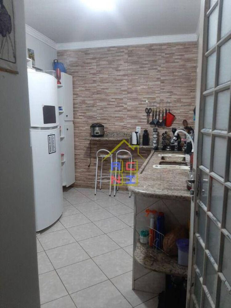 Casa, 3 quartos, 153 m² - Foto 5