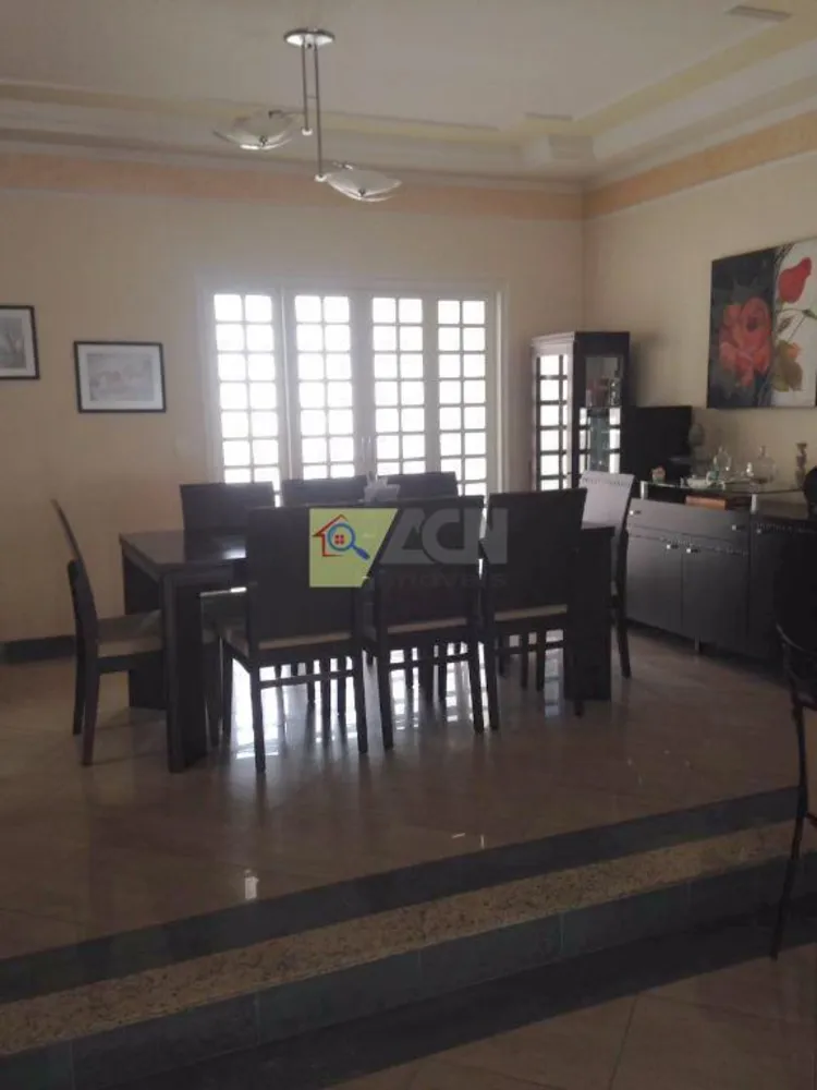 Sobrado, 4 quartos, 238 m² - Foto 2