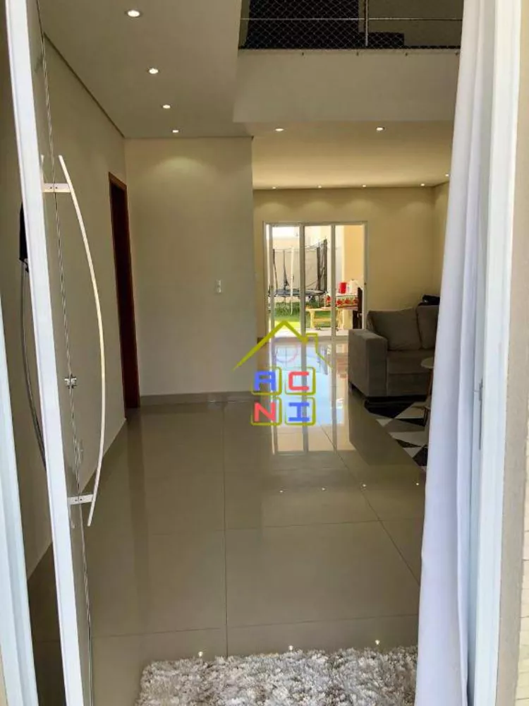 Sobrado à venda com 3 quartos, 200m² - Foto 3