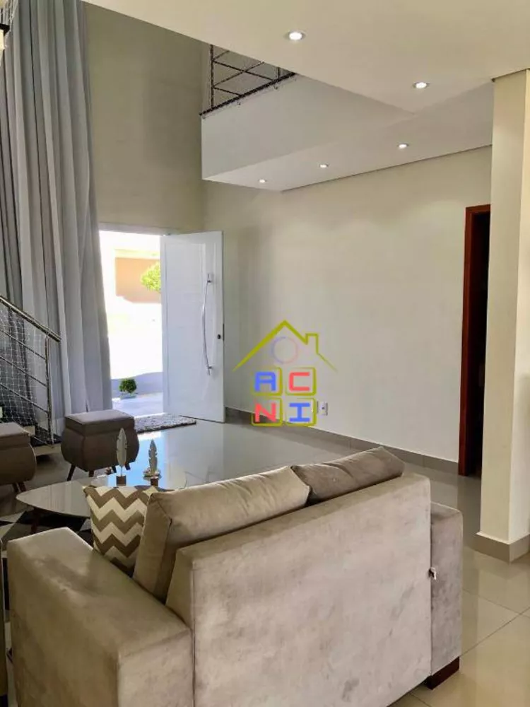 Sobrado à venda com 3 quartos, 200m² - Foto 4