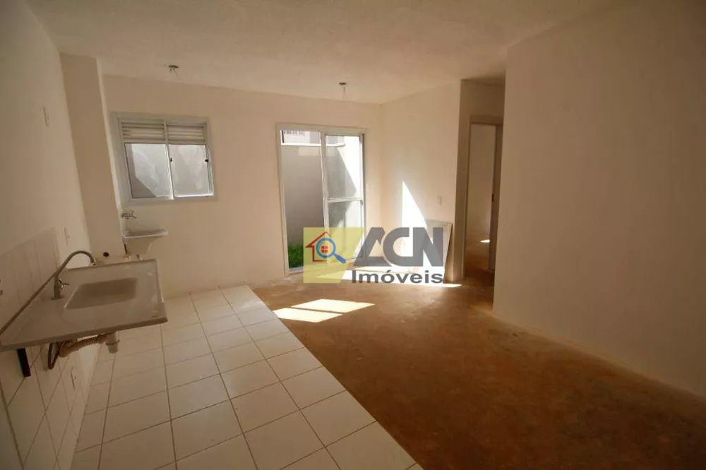 Apartamento à venda com 2 quartos, 42m² - Foto 3