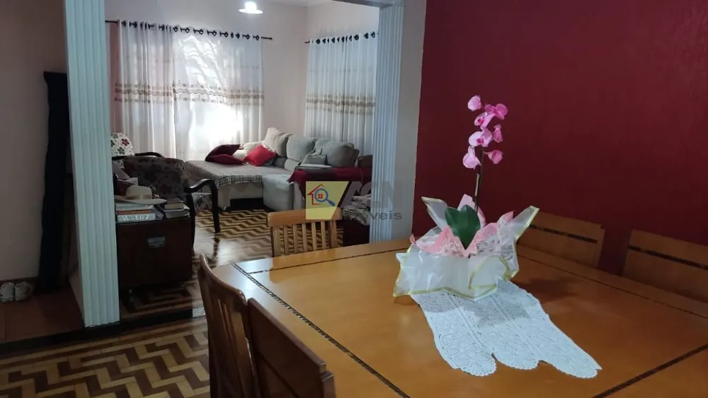 Casa, 3 quartos, 235 m² - Foto 6