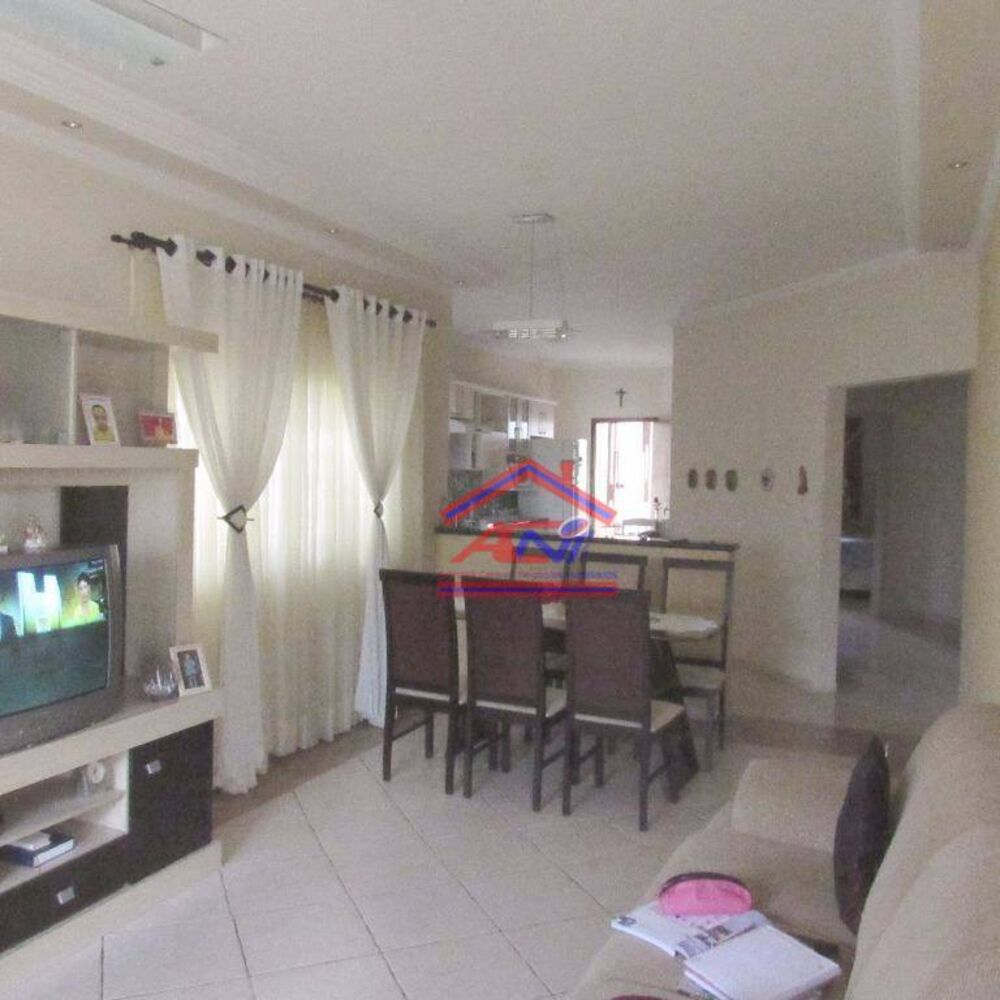 Casa, 2 quartos, 230 m² - Foto 7