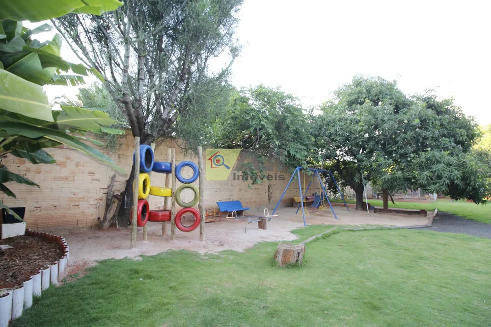 Chácara, 2 quartos, 2405 m² - Foto 3