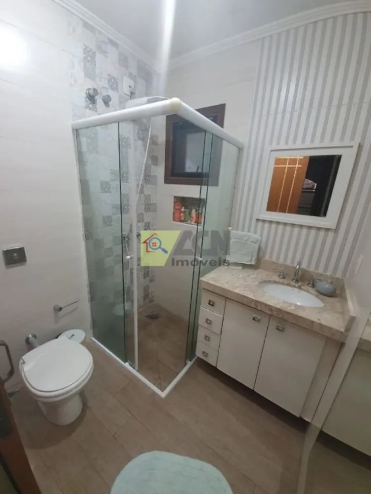 Casa, 3 quartos, 180 m² - Foto 1