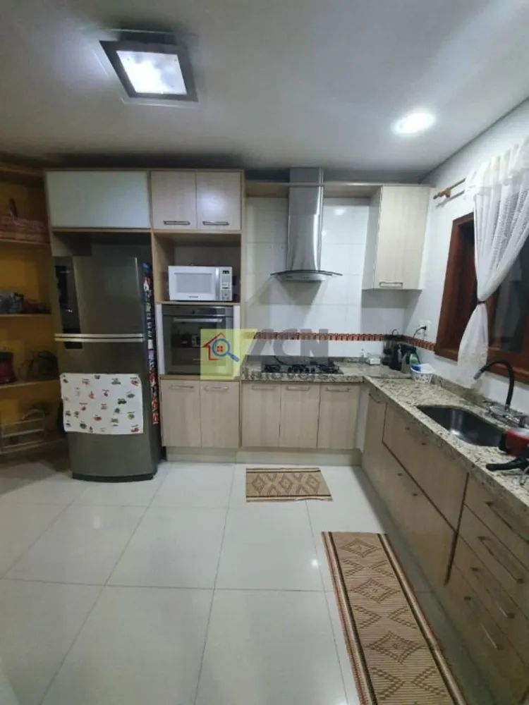 Casa, 3 quartos, 180 m² - Foto 12