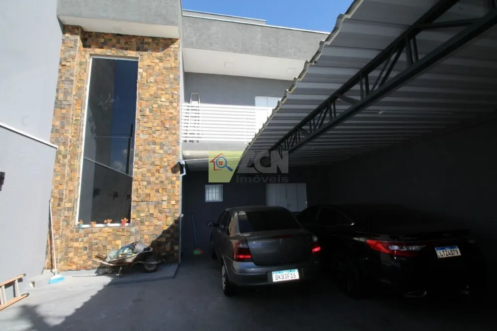 Sobrado, 3 quartos, 240 m² - Foto 1