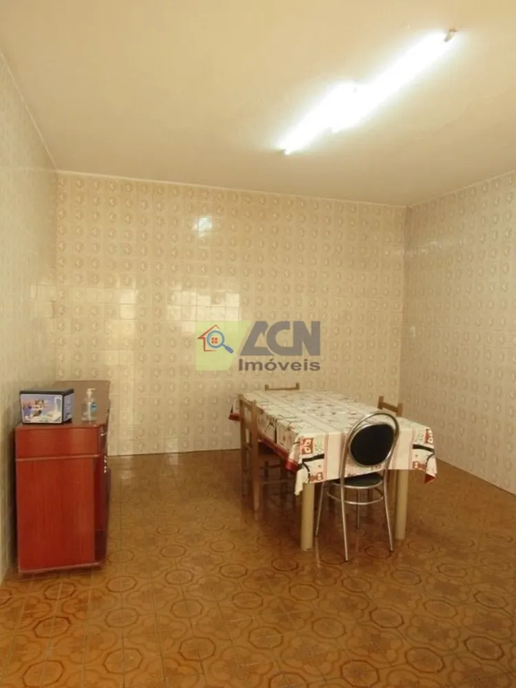 Casa, 4 quartos, 182 m² - Foto 2
