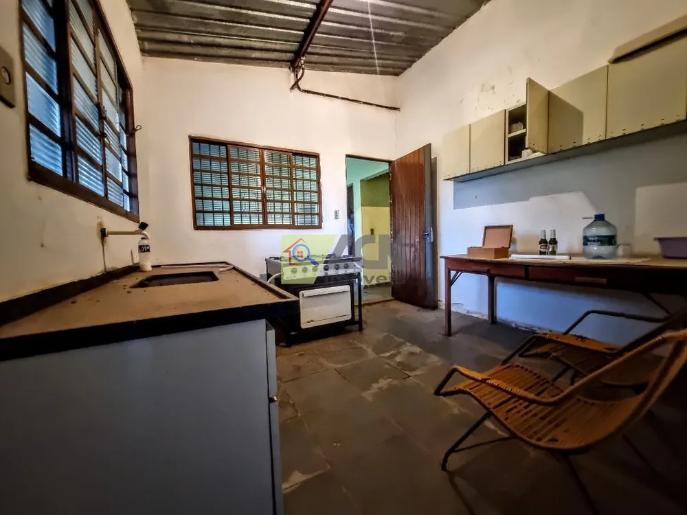Chácara, 3 quartos, 2100 m² - Foto 3