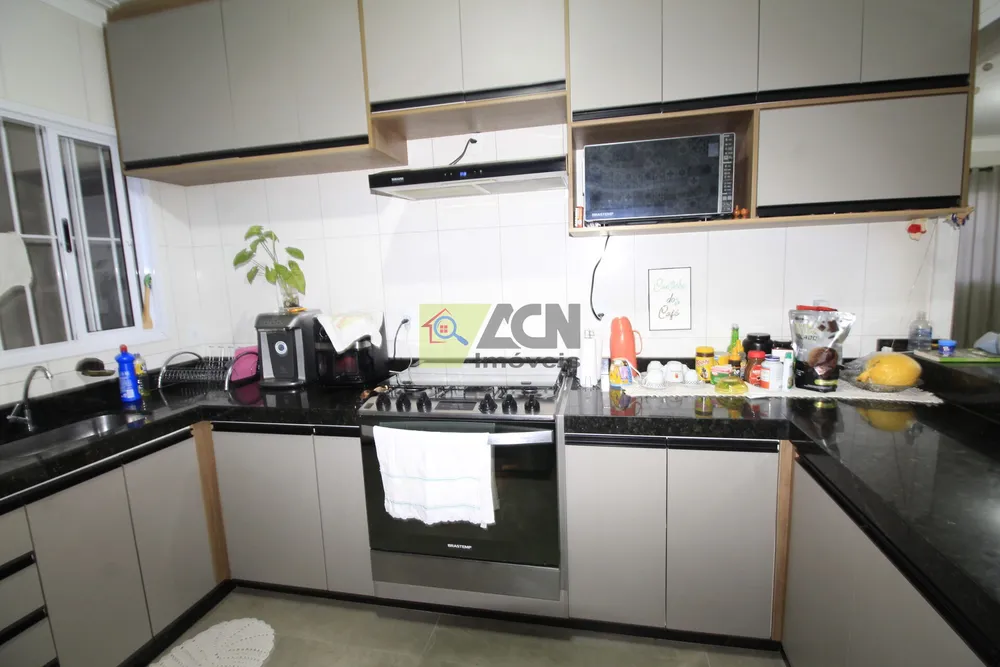 Casa, 3 quartos, 230 m² - Foto 5