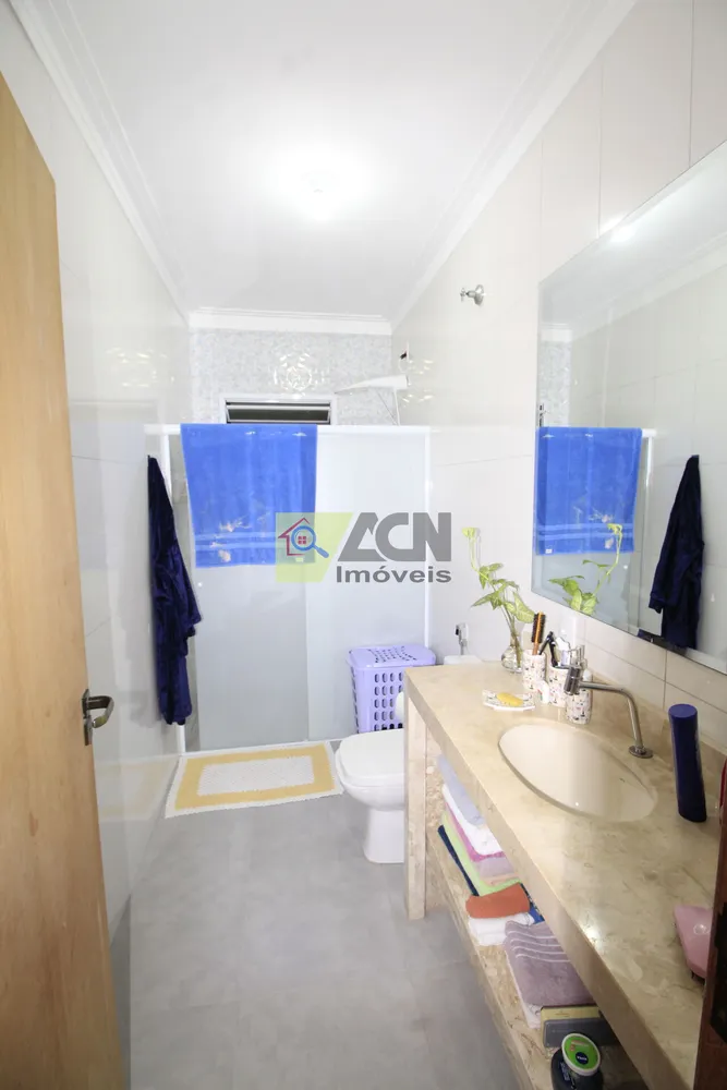 Casa, 3 quartos, 230 m² - Foto 8