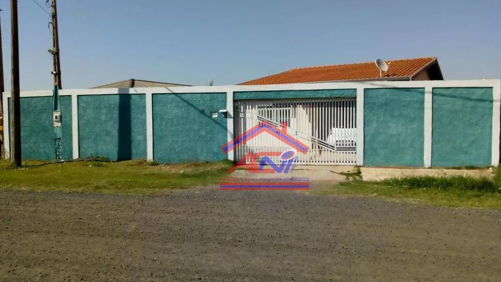 Chácara, 3 quartos, 1050 m² - Foto 1