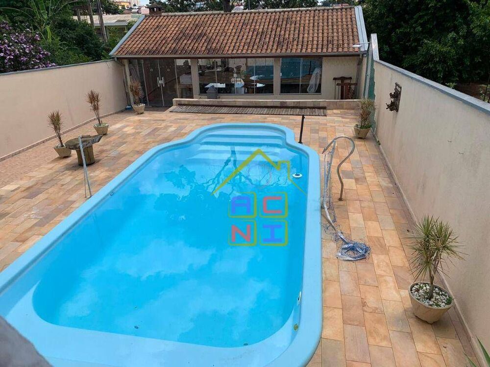 Casa, 3 quartos, 238 m² - Foto 28