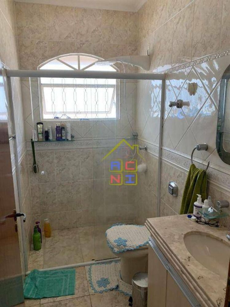 Casa, 3 quartos, 238 m² - Foto 17