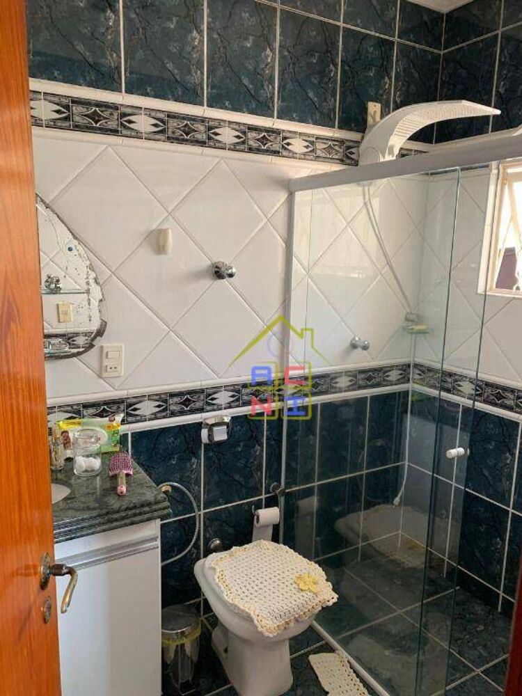 Casa, 3 quartos, 238 m² - Foto 16