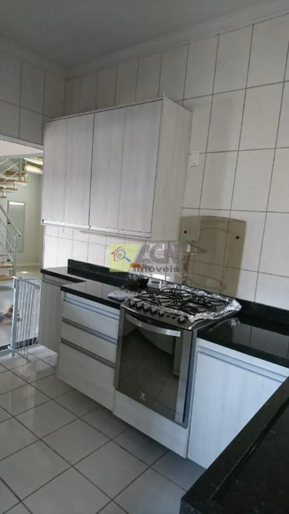 Sobrado, 3 quartos, 177 m² - Foto 4