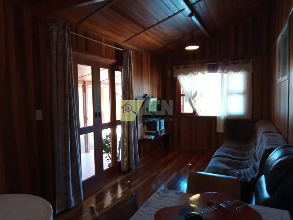 Chácara, 3 quartos, 1570 m² - Foto 3