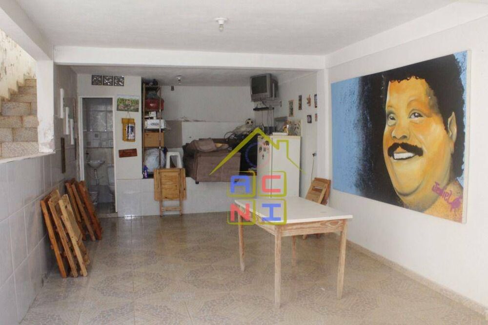 Casa à venda com 2 quartos, 130m² - Foto 26