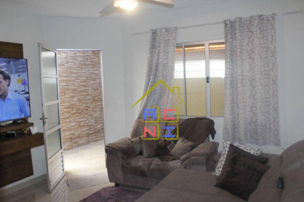 Casa à venda com 2 quartos, 130m² - Foto 10