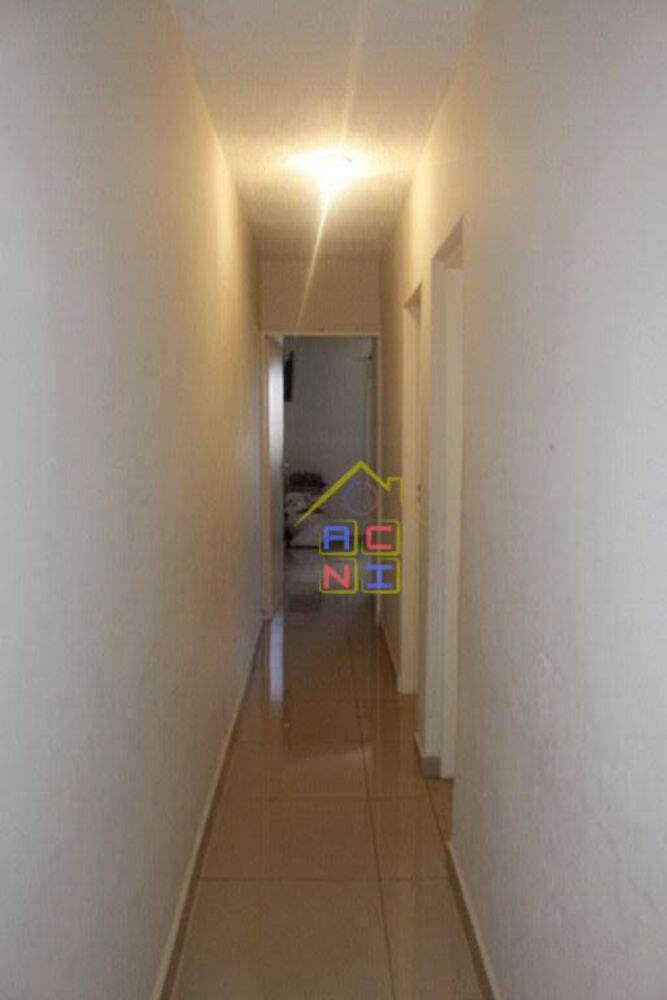 Casa à venda com 2 quartos, 130m² - Foto 16