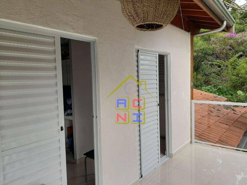 Chácara à venda com 4 quartos, 300m² - Foto 4