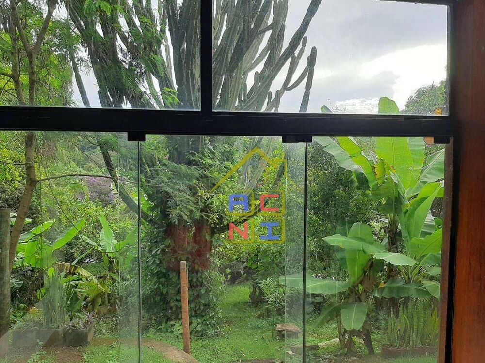 Chácara à venda com 4 quartos, 300m² - Foto 7
