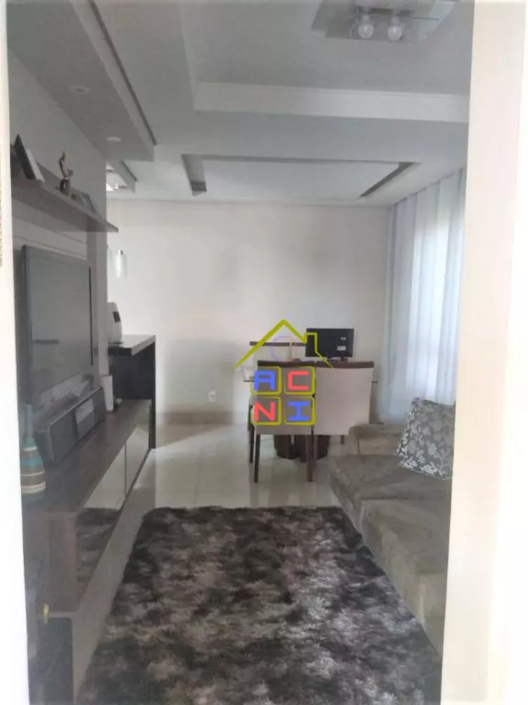 Apartamento à venda com 2 quartos, 50m² - Foto 4