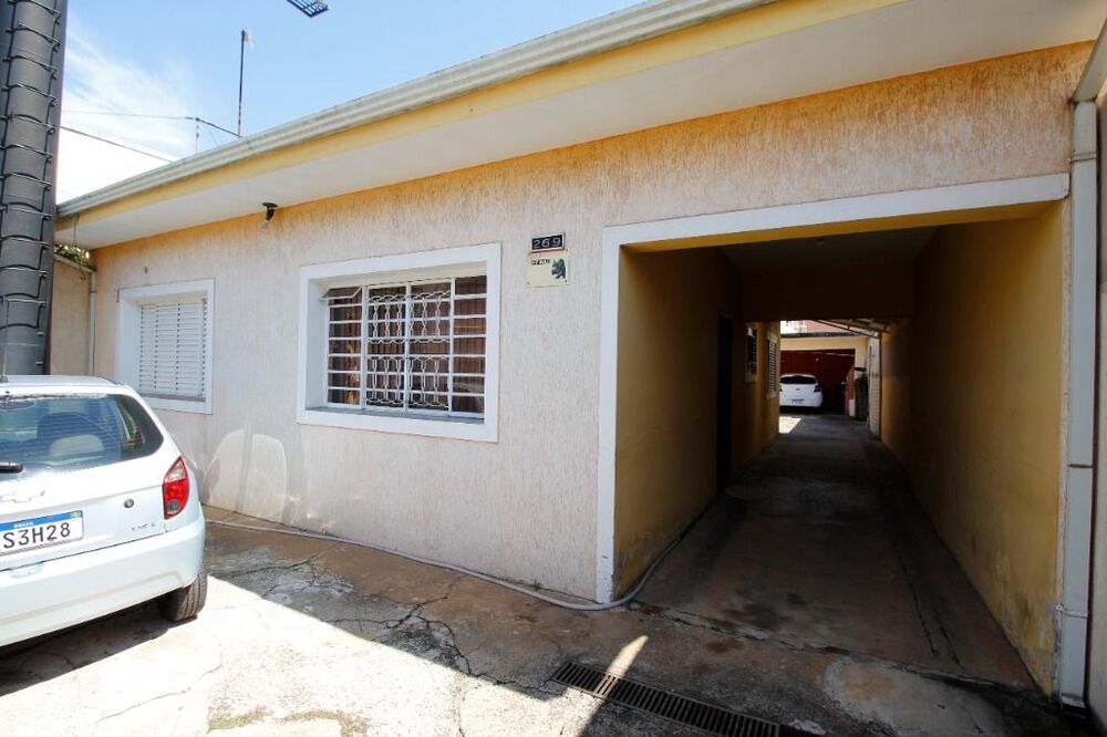 Casa à venda e aluguel com 4 quartos, 200m² - Foto 2