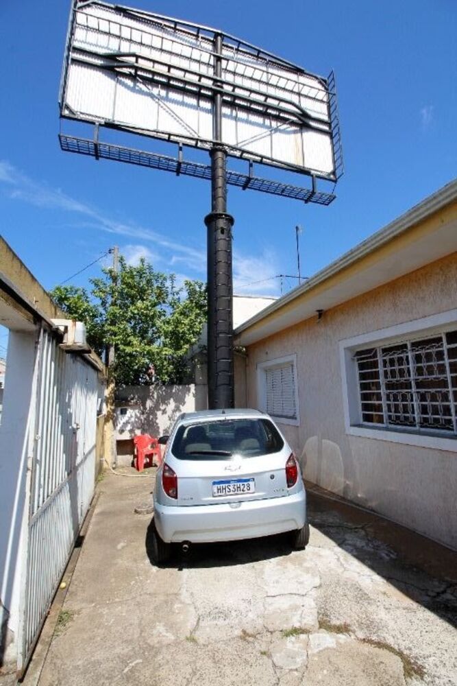 Casa à venda e aluguel com 4 quartos, 200m² - Foto 3