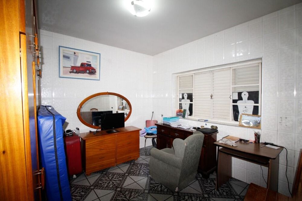 Casa à venda e aluguel com 4 quartos, 200m² - Foto 19