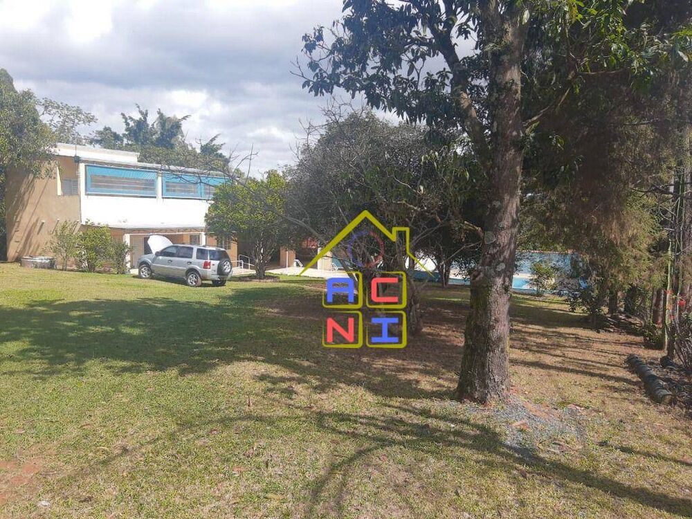 Chácara à venda com 2 quartos, 230m² - Foto 1