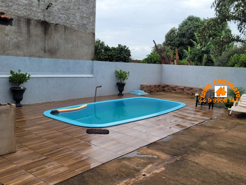 Casa à venda com 3 quartos, 870m² - Foto 1
