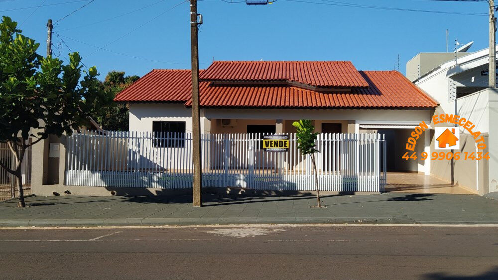 Casa à venda com 3 quartos, 675m² - Foto 1