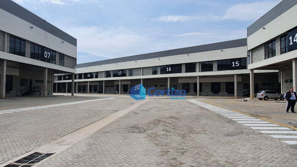 Depósito-Galpão-Armazém para alugar, 1302m² - Foto 19