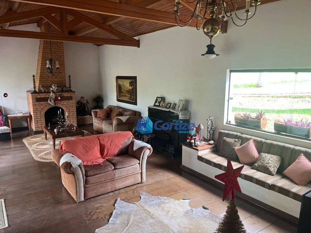 Chácara à venda com 4 quartos, 672m² - Foto 9
