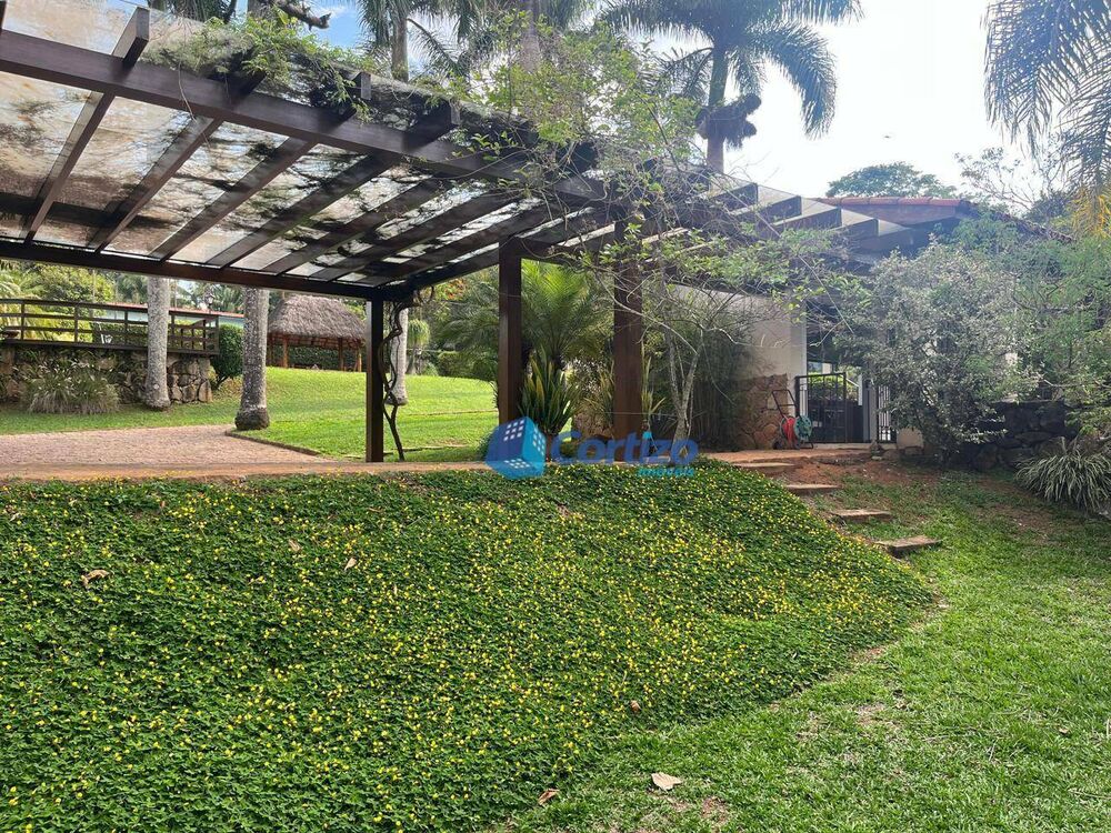 Chácara à venda com 4 quartos, 672m² - Foto 11