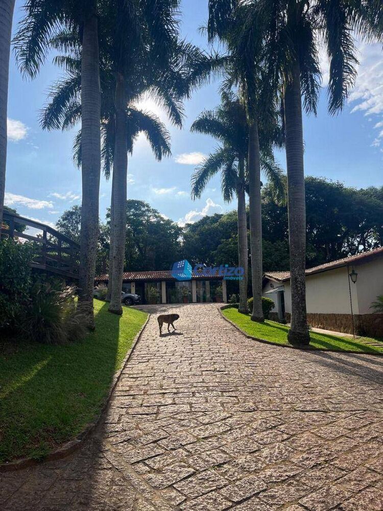 Chácara à venda com 4 quartos, 672m² - Foto 23