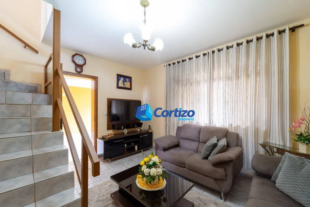 Casa, 3 quartos, 187 m² - Foto 4