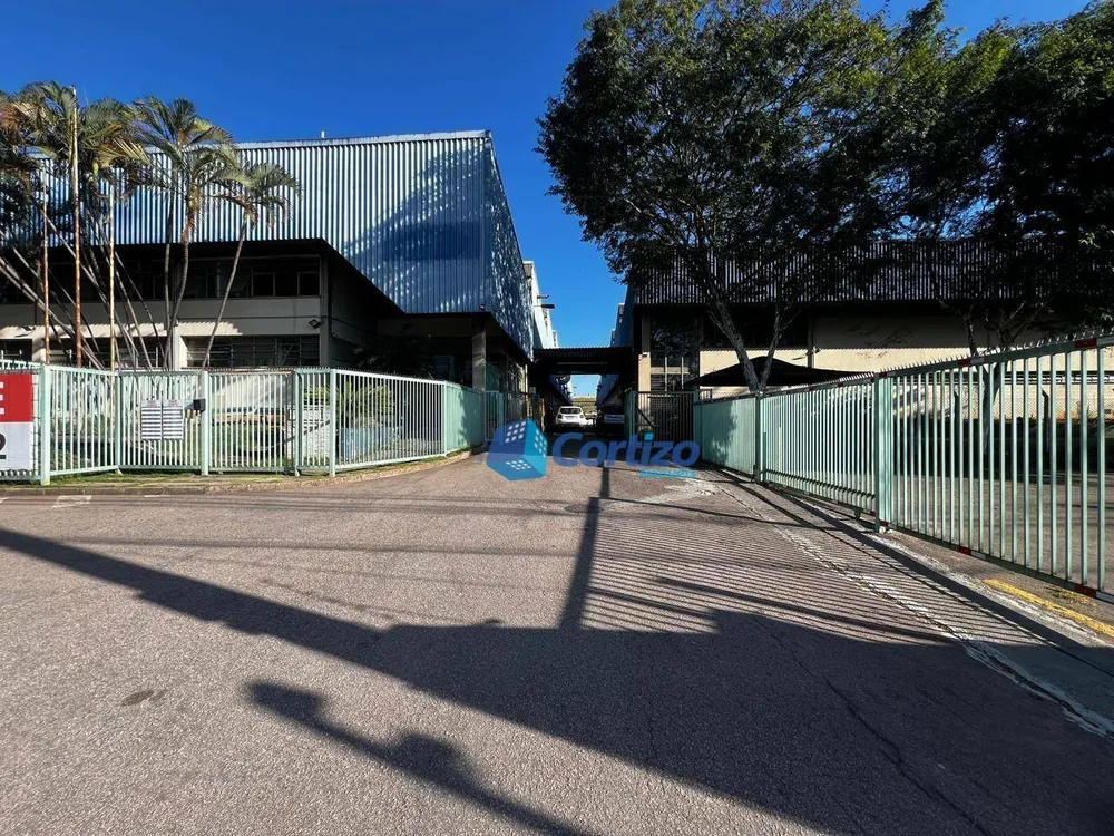 Depósito-Galpão, 8101 m² - Foto 2