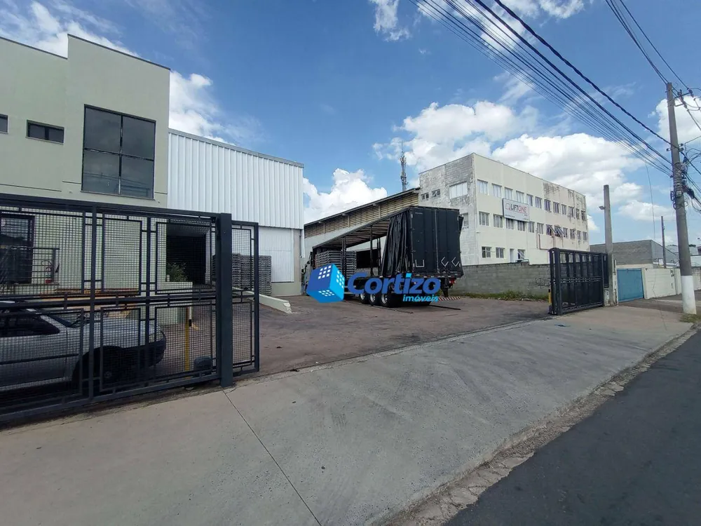 Depósito-Galpão, 1395 m² - Foto 1